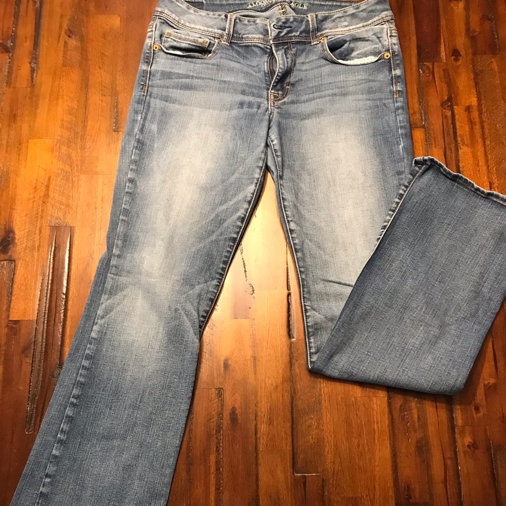 TWO pair of American Eagle size 12 jeans